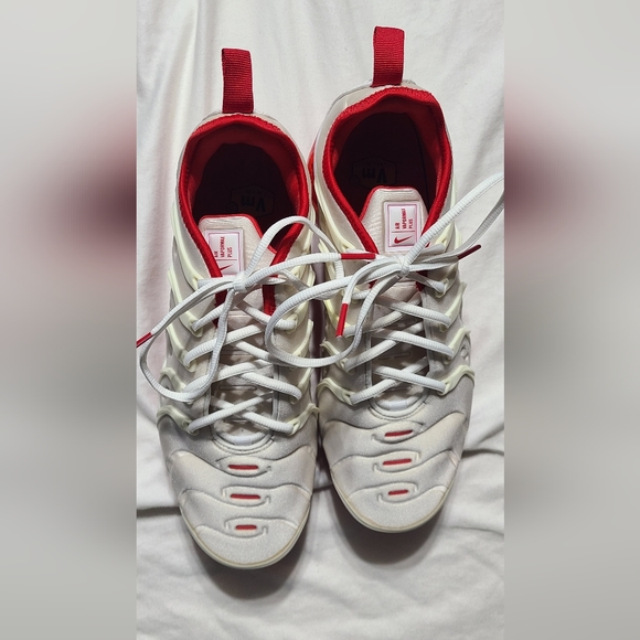 Nike Air Max Vapormax Plus white/University Red men no box 9.5 - Picture 10 of 10
